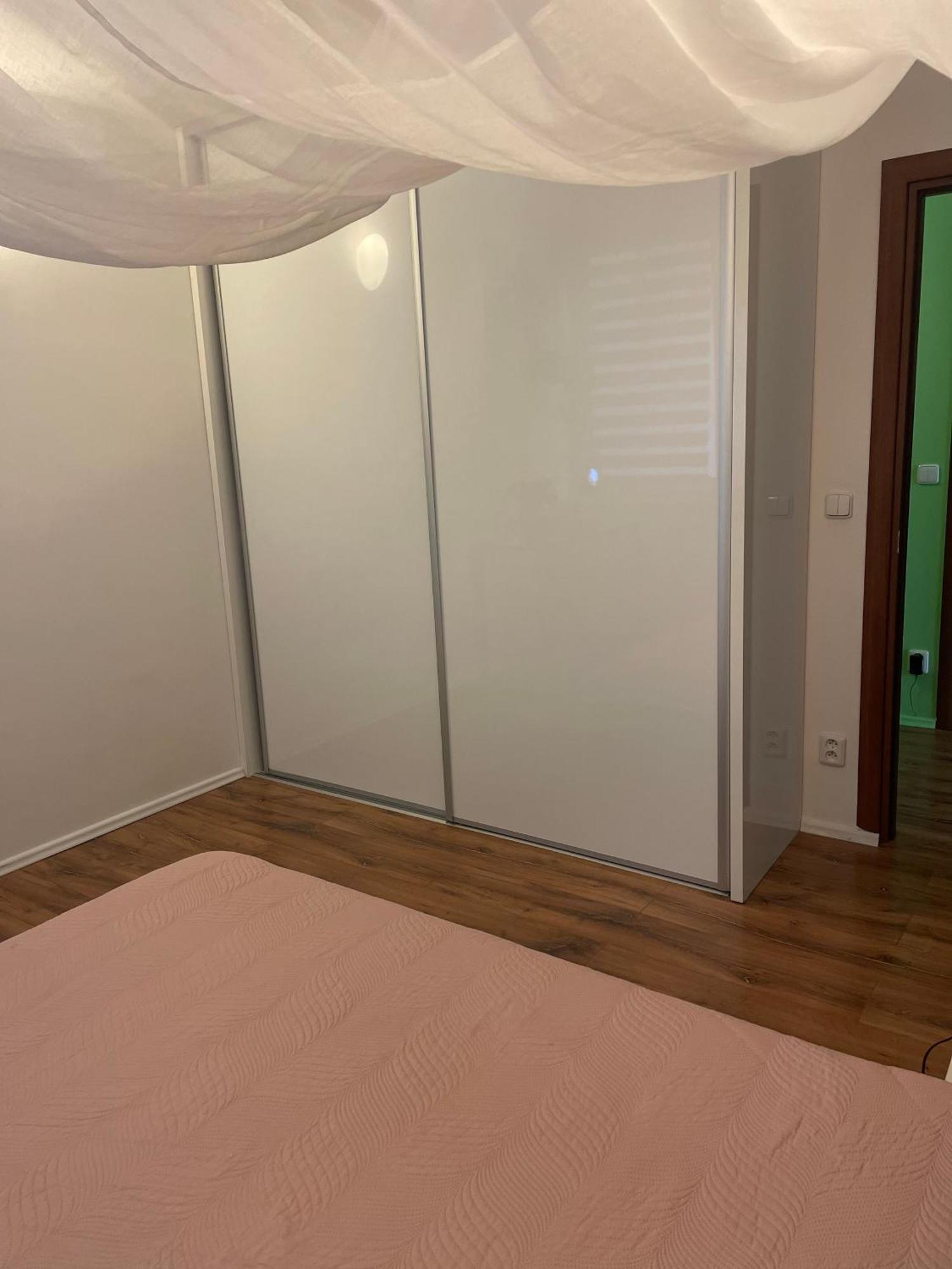 70M2 Romantic Living In The Old Town With Garden บราติสลาวา ภายนอก รูปภาพ