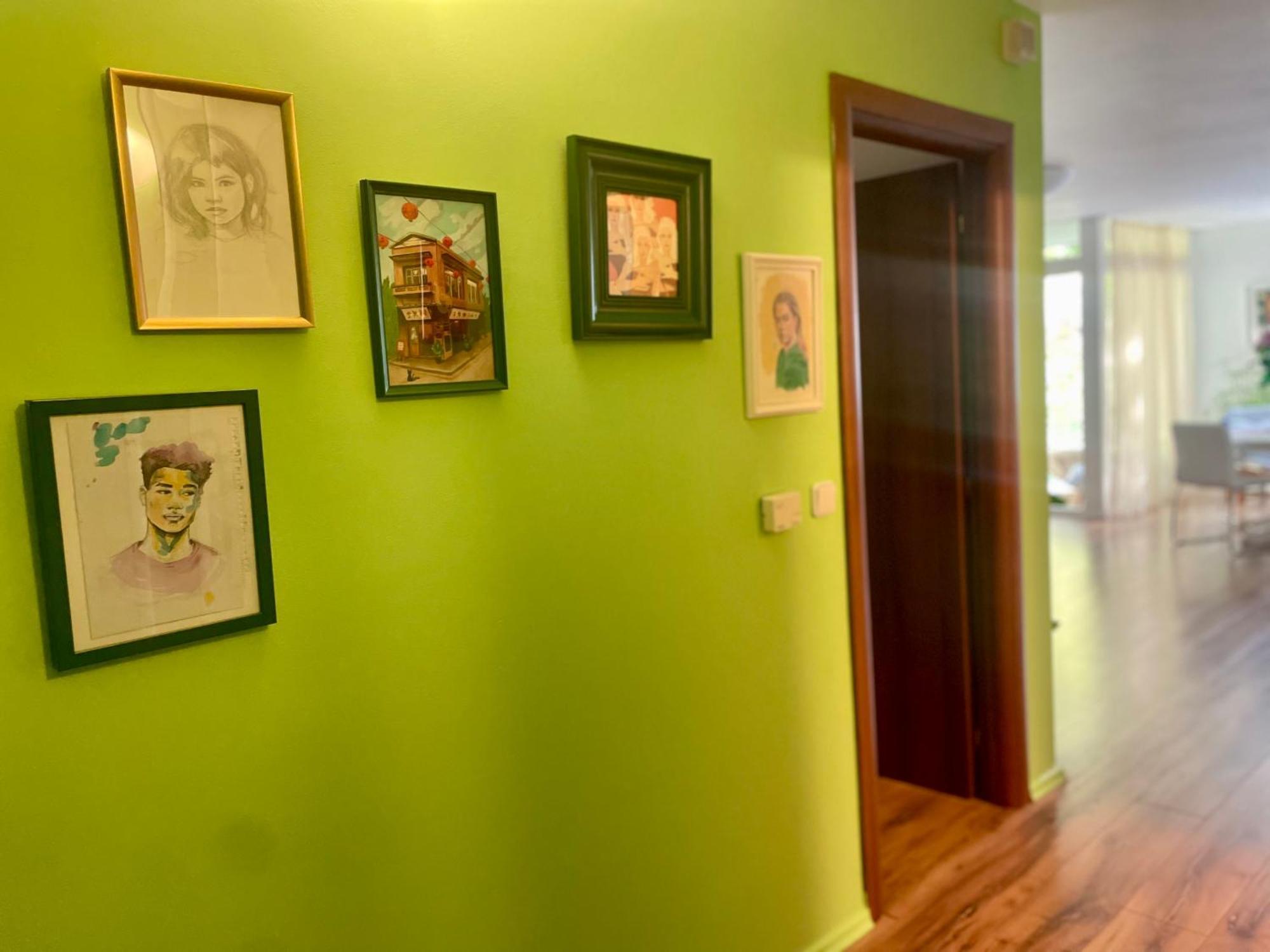 70M2 Romantic Living In The Old Town With Garden บราติสลาวา ภายนอก รูปภาพ
